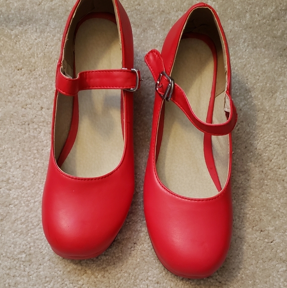 Shoes - Vintage chunky 60s pumps
